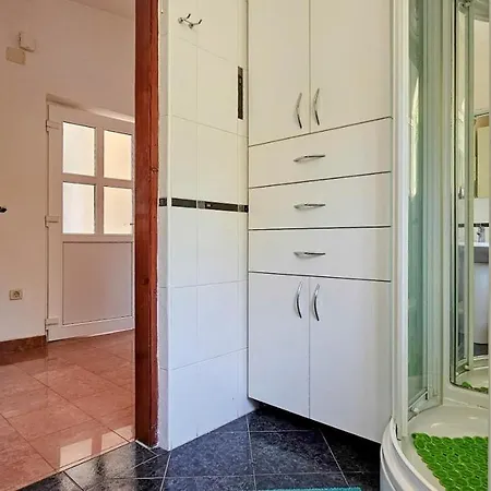 Dom wakacyjny Casa Elza *