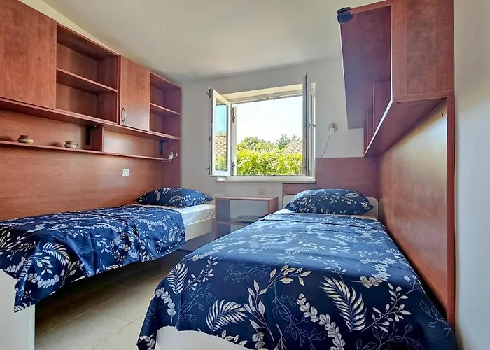Casa Elza بيت للعطل *