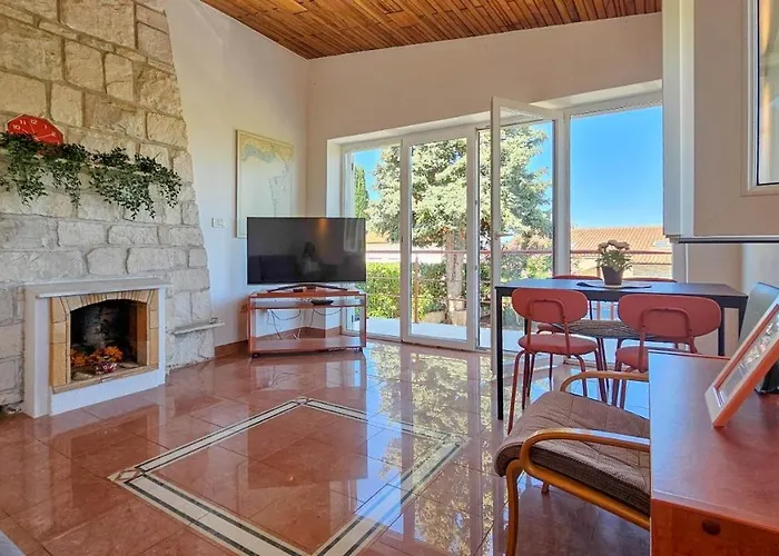 Casa Elza Holiday home